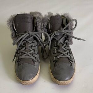 Men’s Puma x Alexander McQueen Gray Leather and RabbiFur-Lined High-Top Sneakers